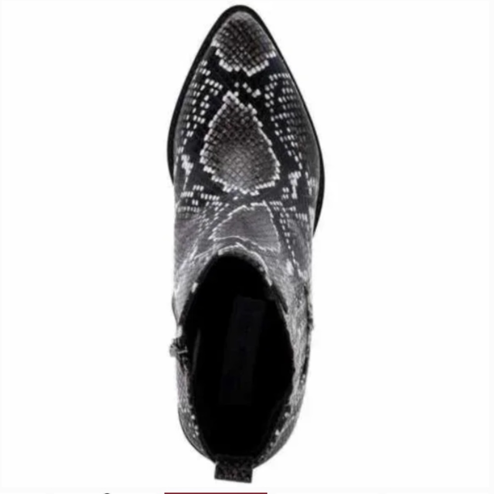 NWT Aqua College Block Heel Waterproof Ankle Booties Karlie Leather - Size 6. - Picture 3 of 9